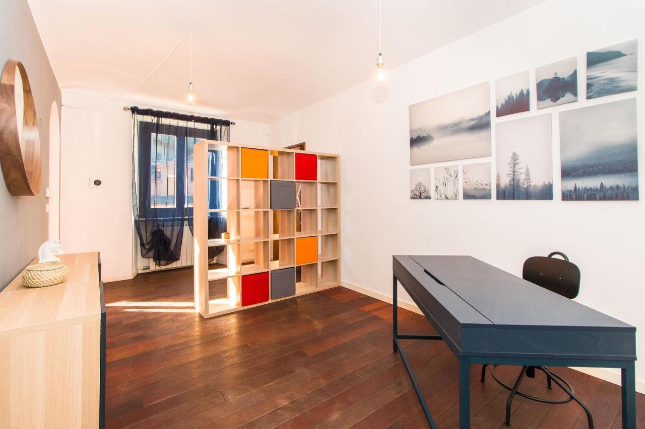 トリノColorful Statuto Square Design Apartアパートメント エクステリア 写真