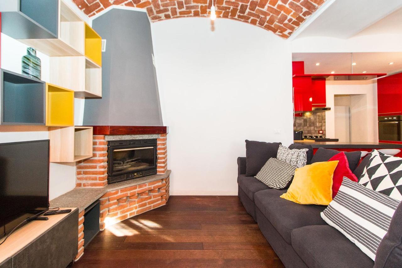 トリノColorful Statuto Square Design Apartアパートメント エクステリア 写真